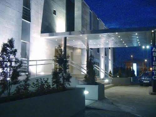 Hg Gaona Hotel Peligros Exterior foto